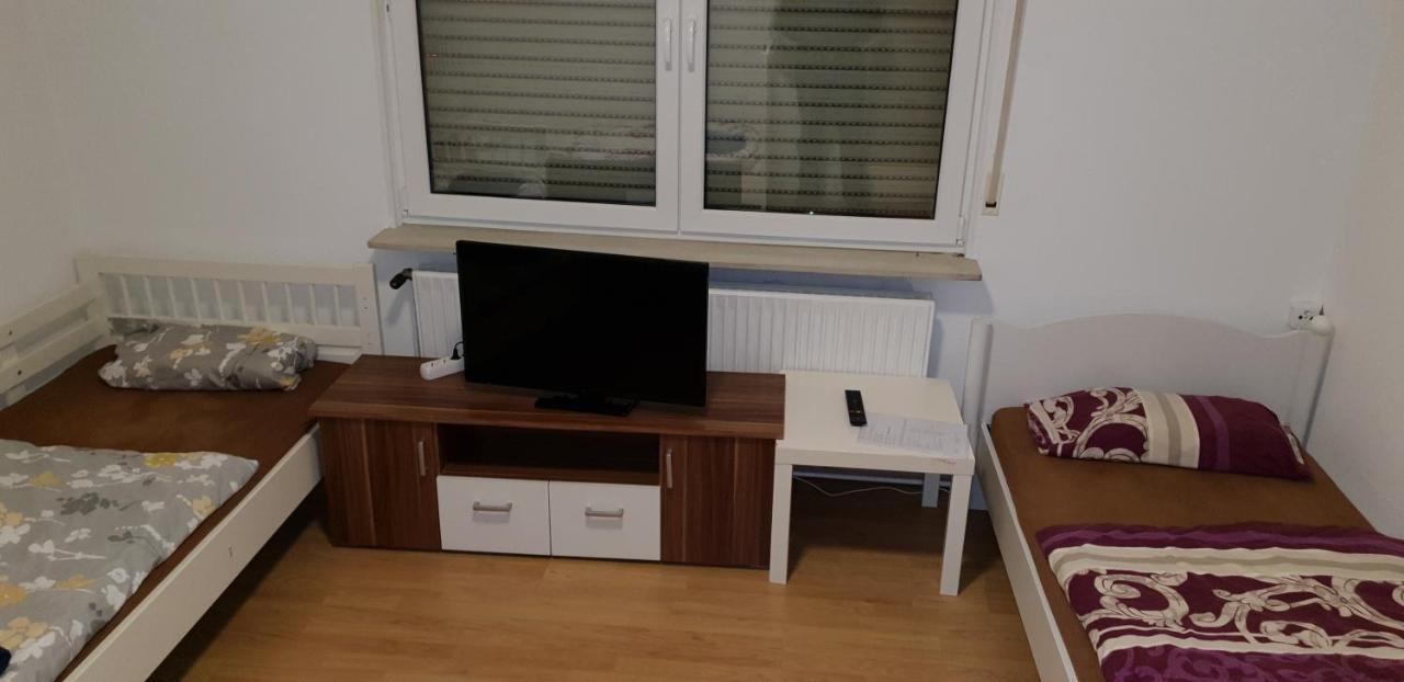 Apartamento Private Unterkunft Askinartar Maguncia Exterior foto