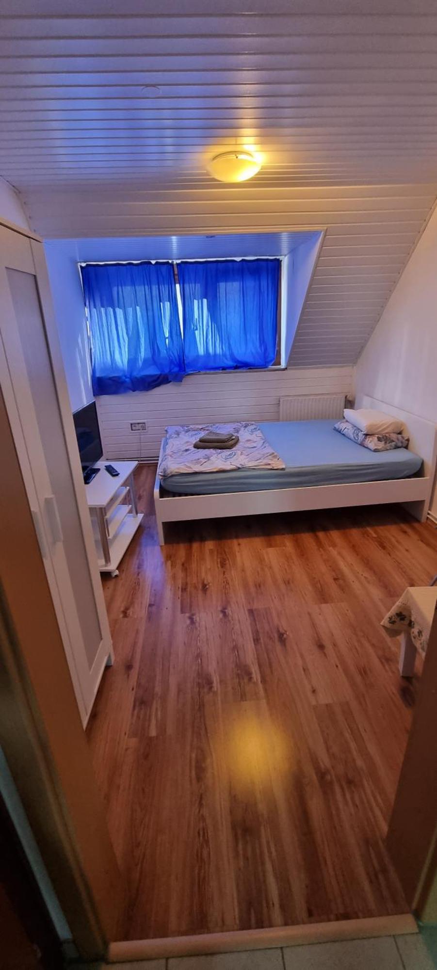 Apartamento Private Unterkunft Askinartar Maguncia Habitación foto